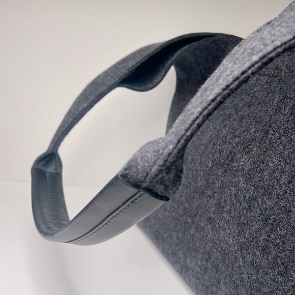 Graf Lantz Large Charcoal Gray Merino Felt Wool Raindrop Shoulder Tote Bag - Picture 5 of 14